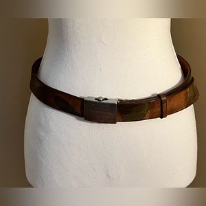GAP Multi Color Dyed Cow Leather Belt Pin‎ Buckle - SIZE 44 USA 2012. Adjustable